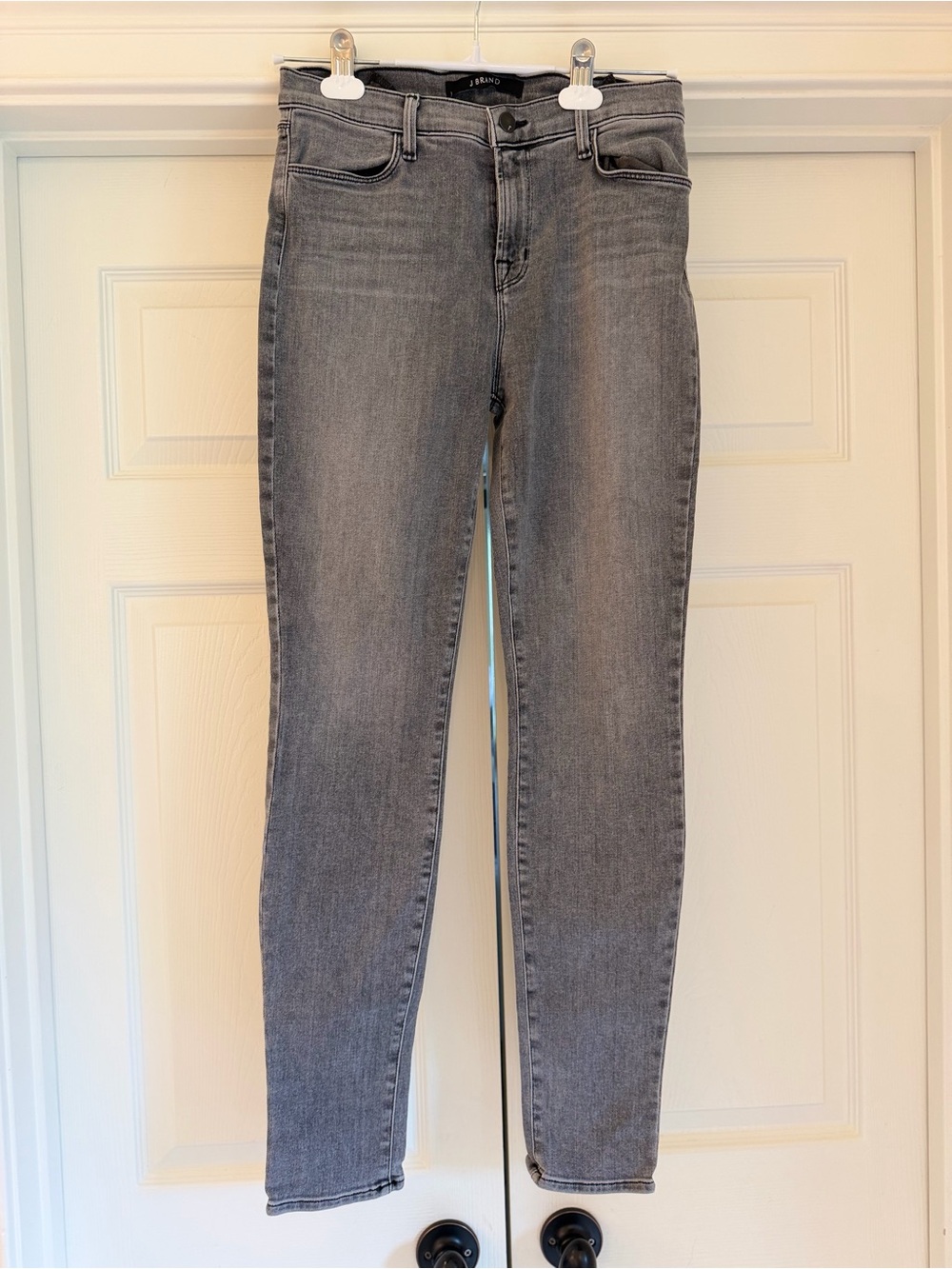 EUC J Brand Women's Maria Jeans Dove Grey 28